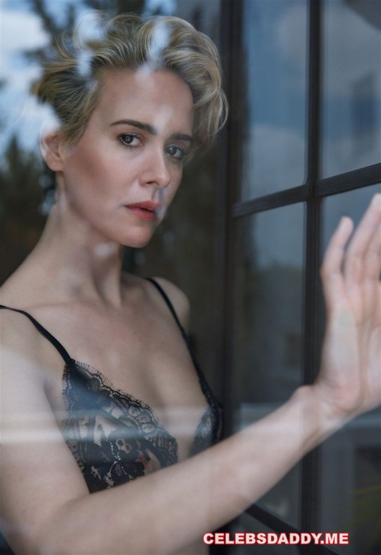 Sarah Paulson Nude Topless Photoshoot The Fappening