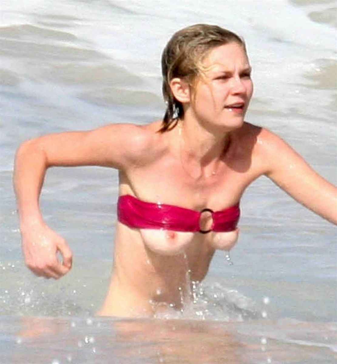 kirsten dunst oops moments tits and pussy slip