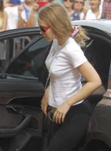 lily ross depp puffy nipples show candids