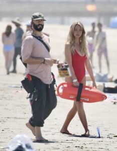"Baywatch Revival Sparks Buzz as Hassie Harrison Showcases Stunning Curves in Los Angeles" 8