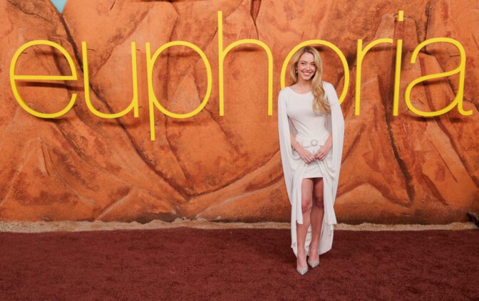 Busty Sydney Sweeney Stuns in Skintight White Mini That’s Pure Sin at Euphoria S3 Premiere Gallery