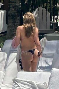 "Tate McRae Stuns in Daring String Bikini by the Pool in Miami" 2