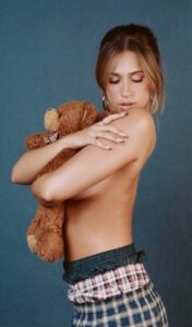 "Tate McRae's Bold Teddy Bear Look: NSFW Nipslip Sparks Buzz" 10