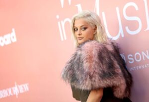 "Bebe Rexha Dazzles in Bold Red Carpet Look, Flaunting Her Curvy Figure and Stunning Assets" 23