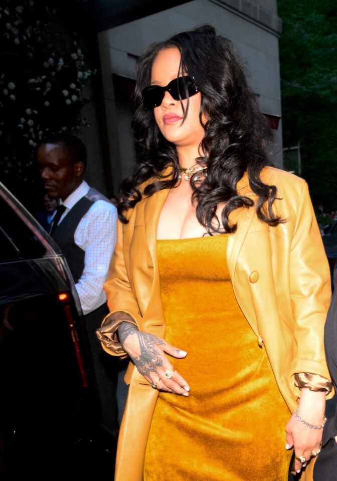 Rihanna Boobs Bursting Out of Ultra-Tight Dress on the Streets of Manhattan