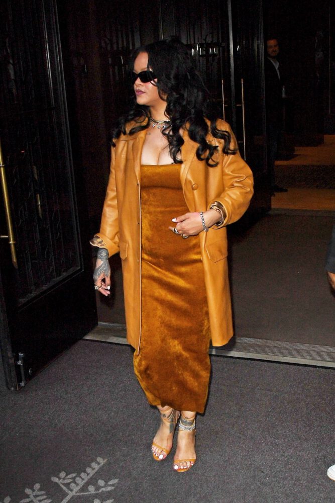 Rihanna Boobs Bursting Out of Ultra-Tight Dress on the Streets of Manhattan