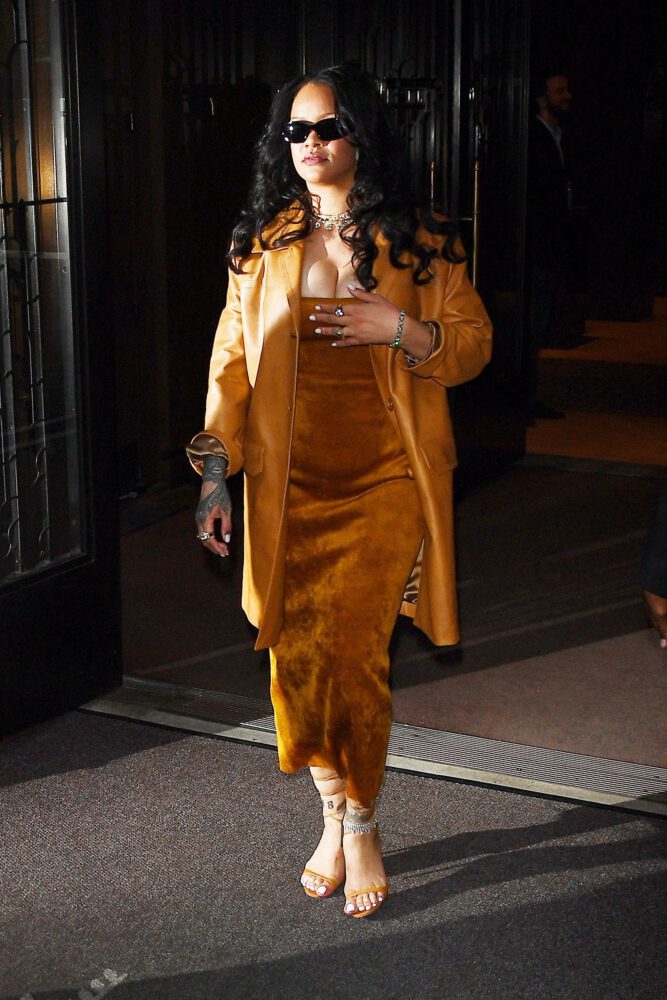 Rihanna Boobs Bursting Out of Ultra-Tight Dress on the Streets of Manhattan