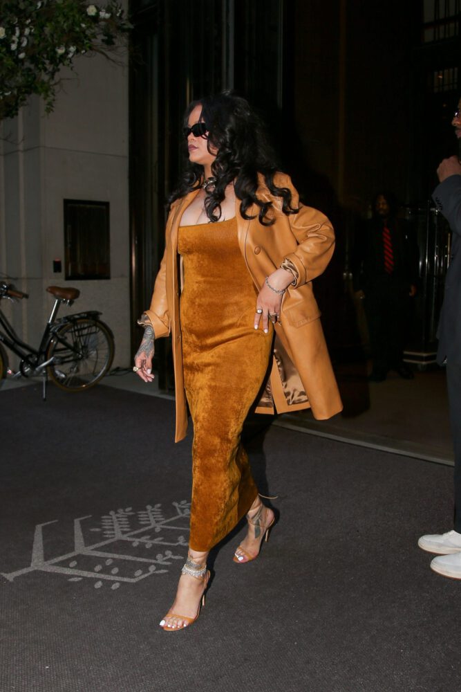 Rihanna Boobs Bursting Out of Ultra-Tight Dress on the Streets of Manhattan