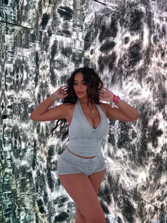 Stella Hudgens' Massive Tits & Juicy Ass Erupt in a Steamy Mirrored Room Photoshoot.