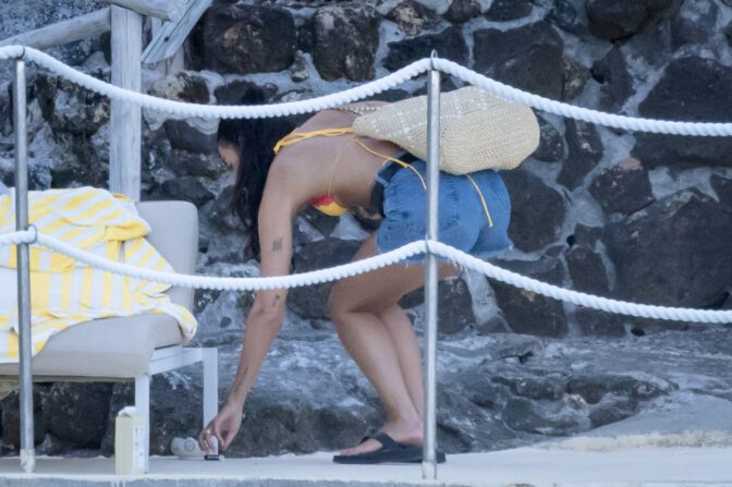 Dua Lipa Sizzles in Minuscule Yellow Bikini Exposing Her Curvy Ass During Sizzling Italian Vacation
