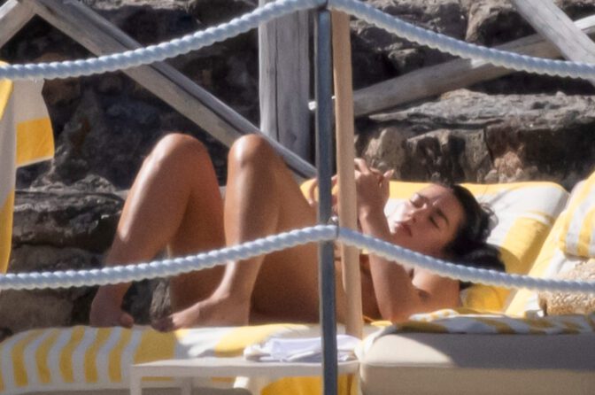 Dua Lipa Sizzles in Minuscule Yellow Bikini Exposing Her Curvy Ass During Sizzling Italian Vacation