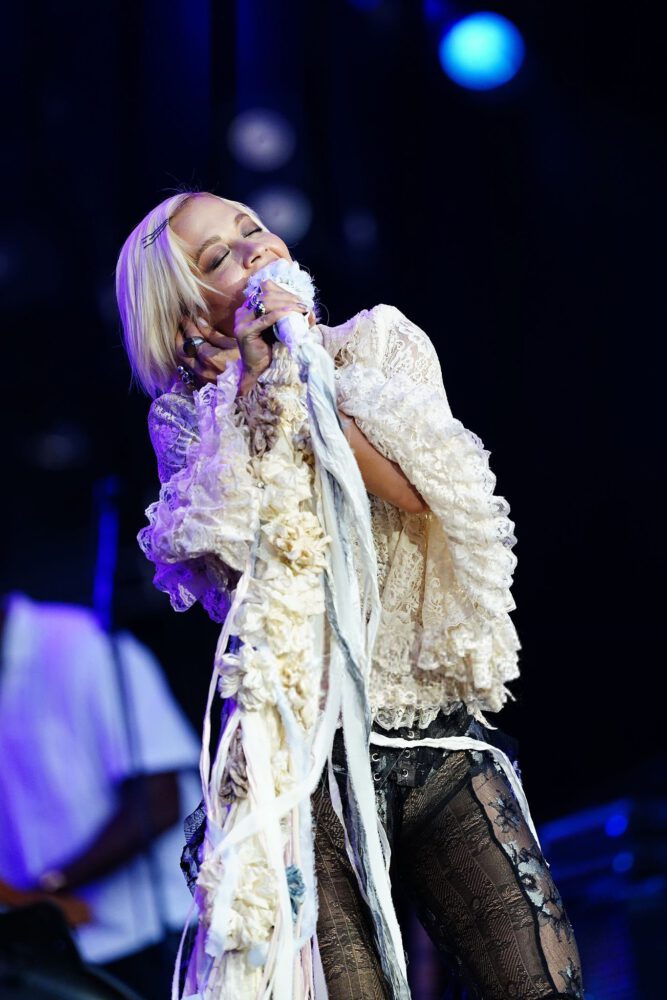 Rita Ora Sizzles in See-Through Lace Concert Getup Exposing Her Bare Ass and Thong
