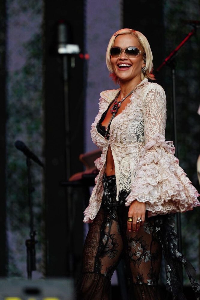 Rita Ora Sizzles in See-Through Lace Concert Getup Exposing Her Bare Ass and Thong