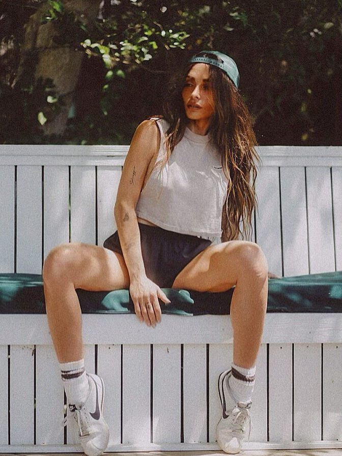 Sarah Shahi Goes Totally Braless In Stripped-Down New Photoshoot